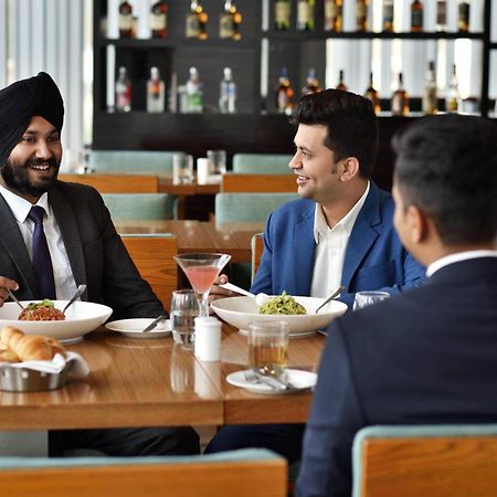 Fairfield By Marriott Bengaluru Rajajinagar Hotel Kültér fotó