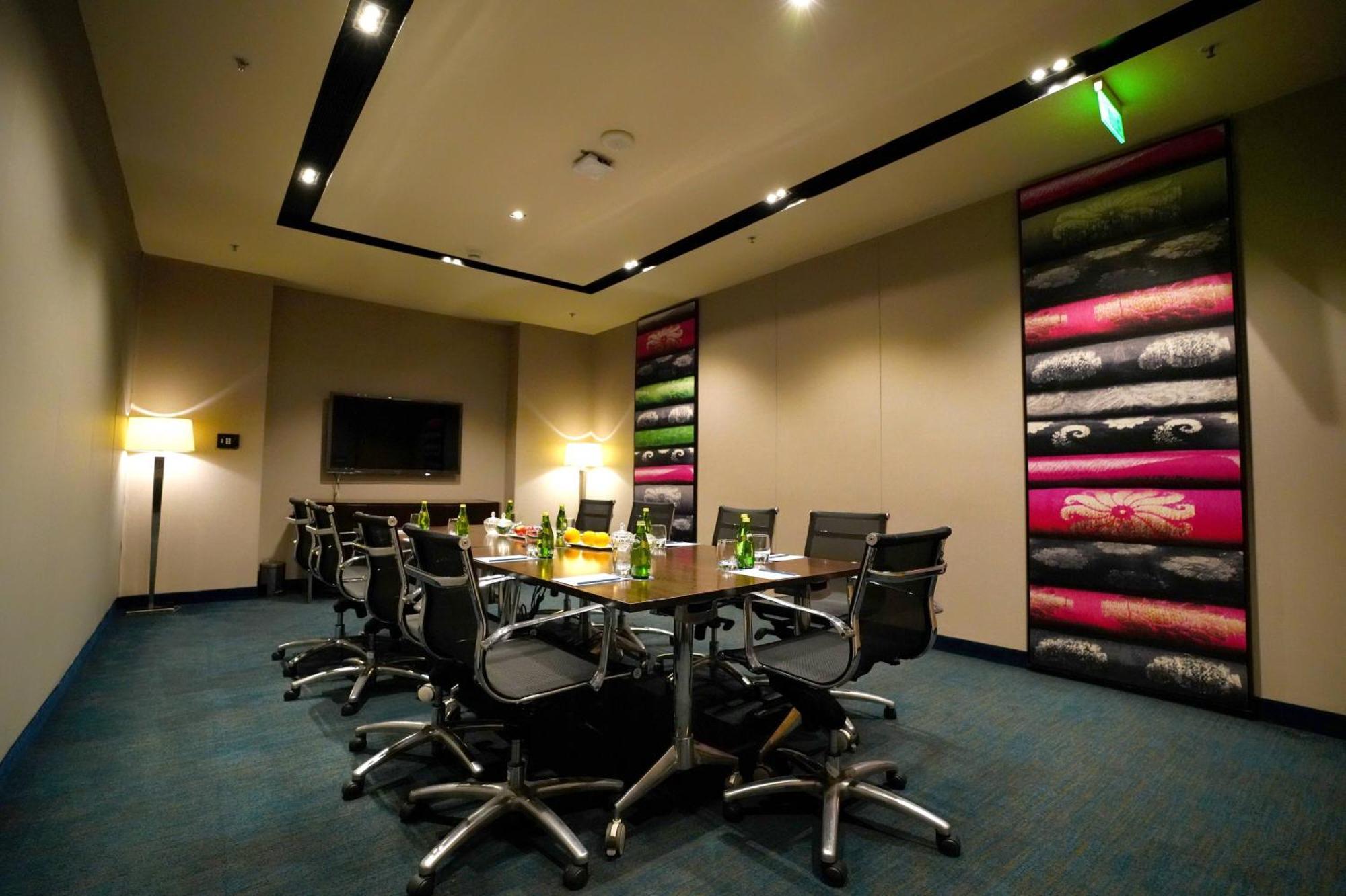 Fairfield By Marriott Bengaluru Rajajinagar Hotel Kültér fotó